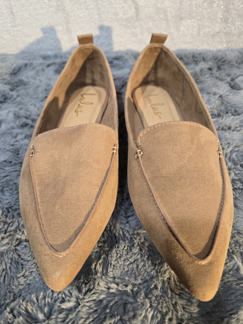 LULUS Pointed Toe Suede Texture Driver Flats in Tan